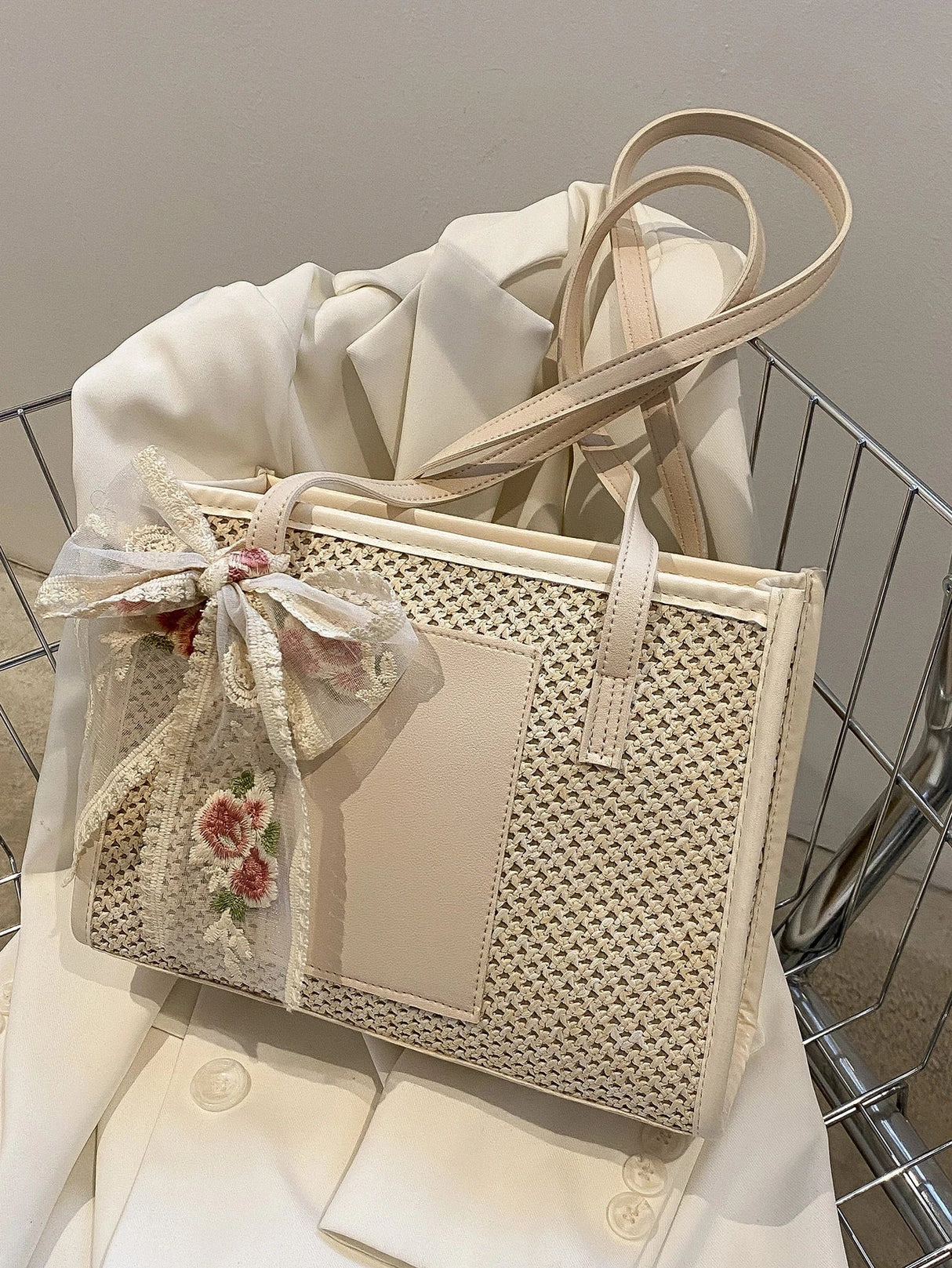 Buy Trendy Lightweight,Casual Bow Decor Straw Bag For Teen Girls Women College Students Perfect For College in Pakistan