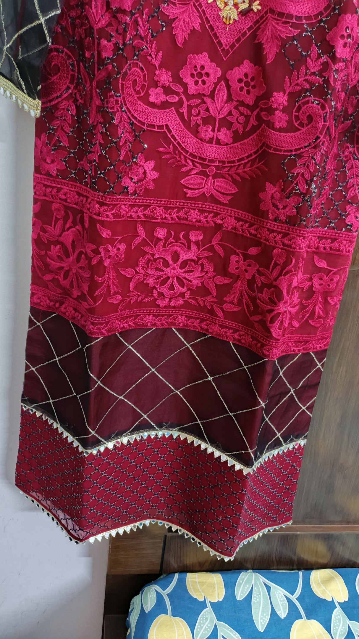 Kaara | Women Branded Formals | Black & Maroon | Small | Brand New