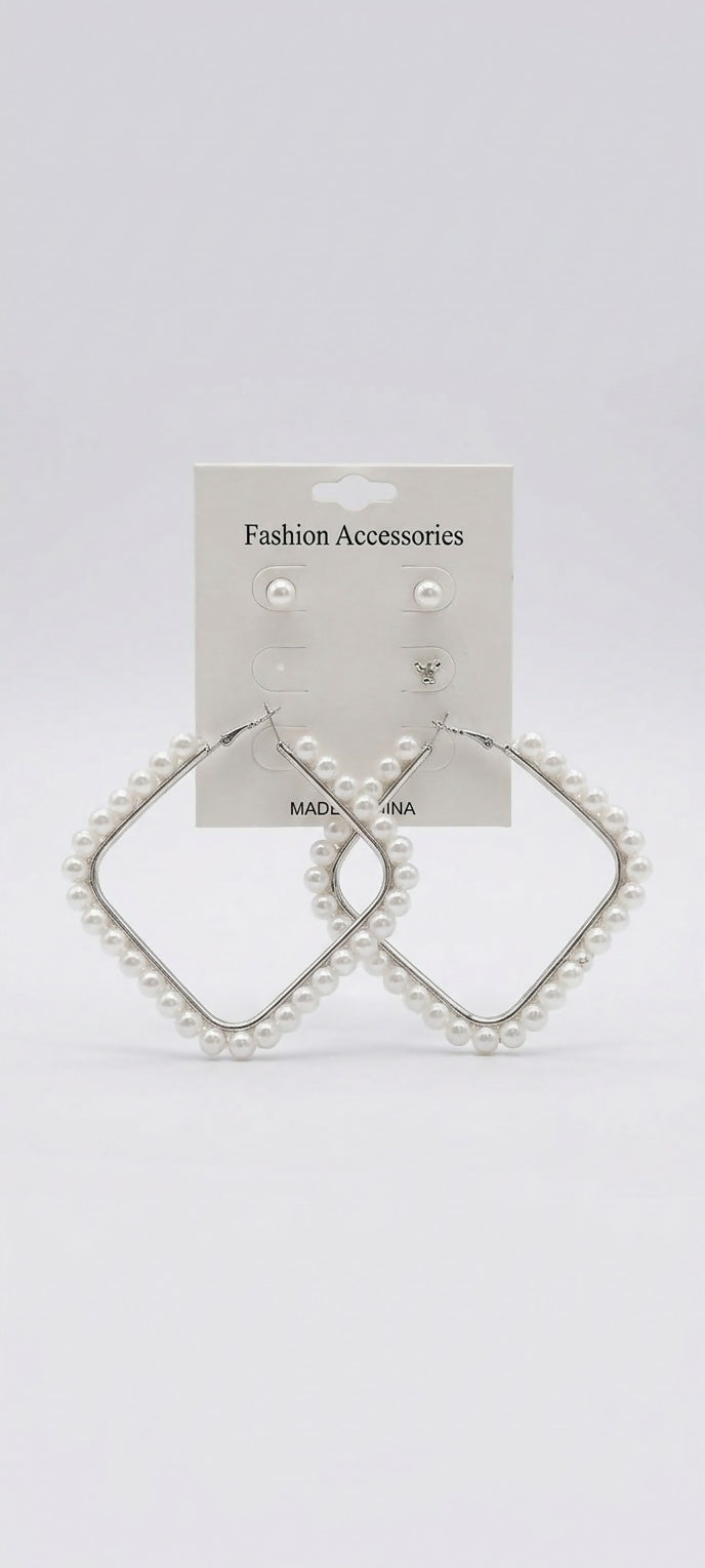 Beaded Earings & Scrunchie | Women Jewelry | Earrings | Preloved
