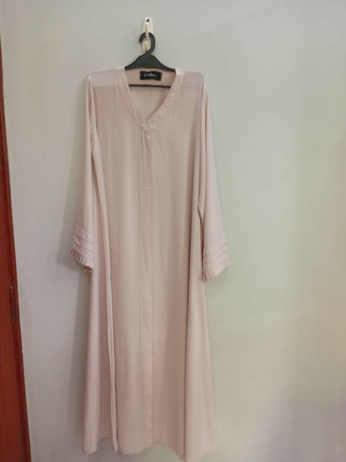 Pink- Beige Pleated Sleeves Front Open Abaya | Women Accessories | Large | Brand New