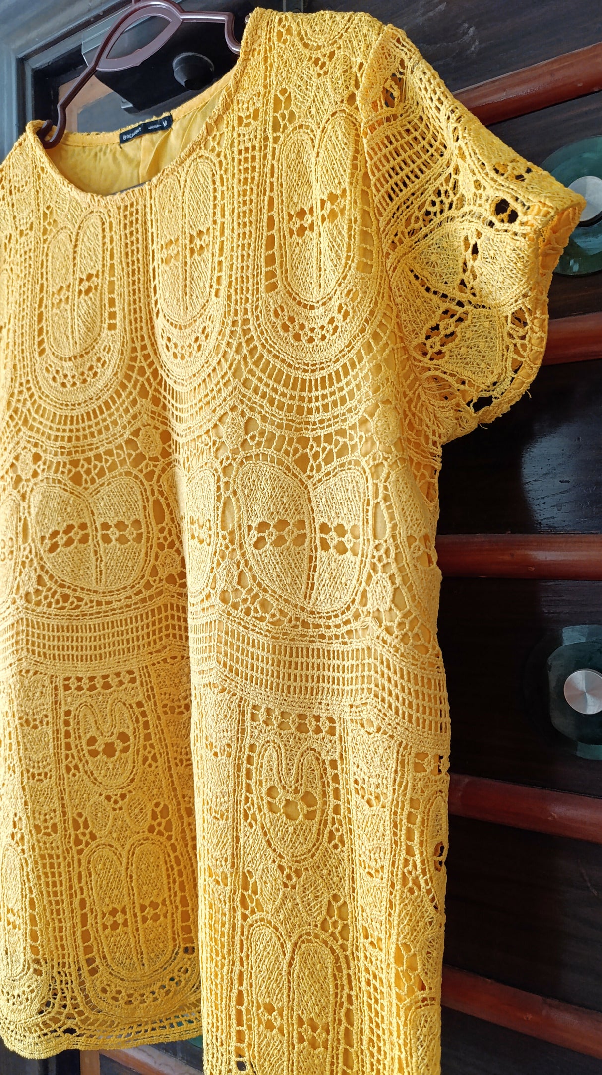 Breakout | Women Tops & Shirts | Medium | Worn Once