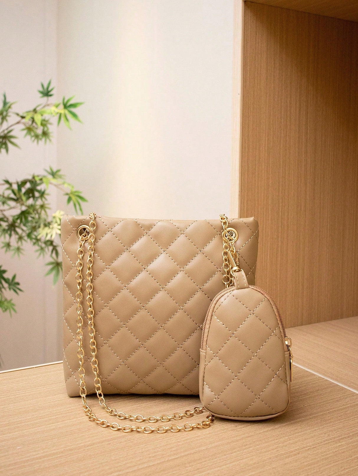 Buy SHEIN Women's Geometric Pattern Embossed Chain Shoulder Tote Bag With Magnetic Button & Large Capacity, Plus Zipper Coin Purse in Pakistan