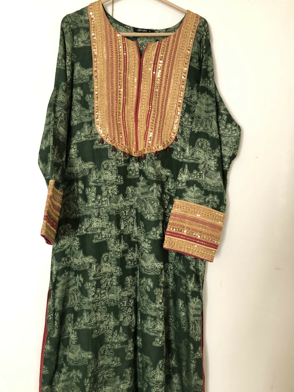 Cross Stitch | Women Branded Kurta | Large | Worn Once
