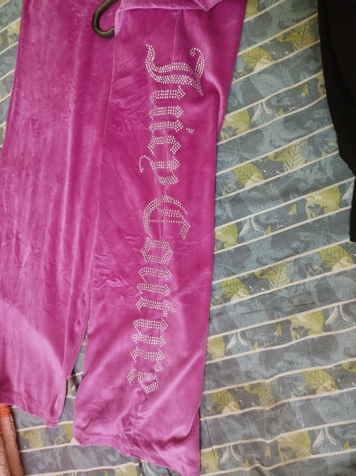 Juicy Couture | Women Bottoms & Pants | Medium | Worn Once