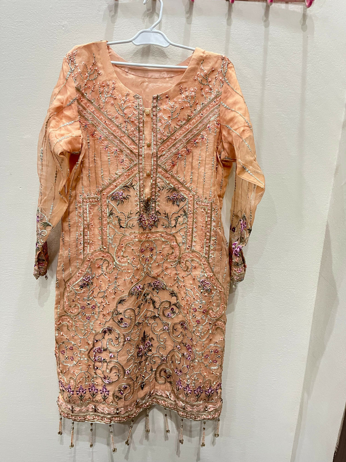 Kurta Pajama | Women Locally Made Kurta | Medium | Worn Once