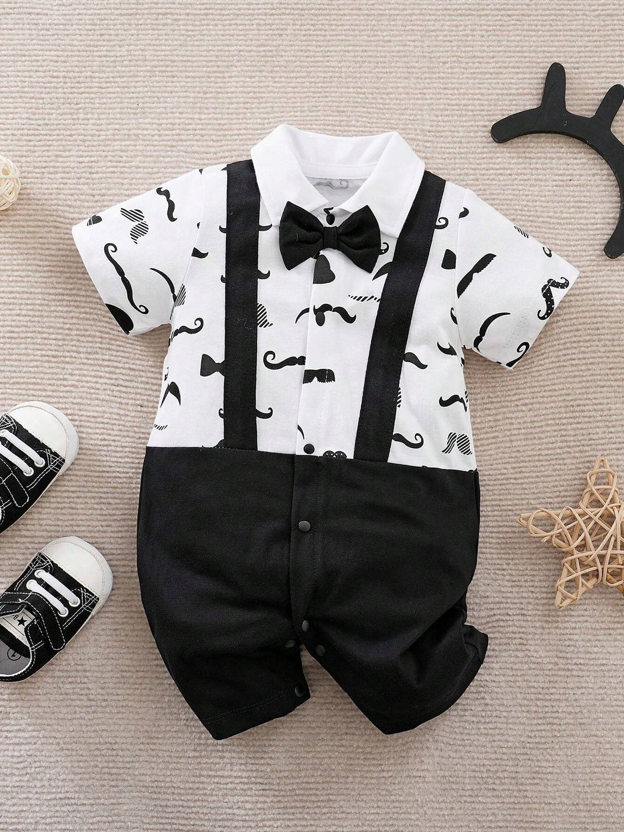 Buy SHEIN Yierying Infant Boys' Short-Sleeved Two-In-One Romper With Black Mustache Print And Bow Tie Design, Suitable For Spring/Summer Seasons in Pakistan