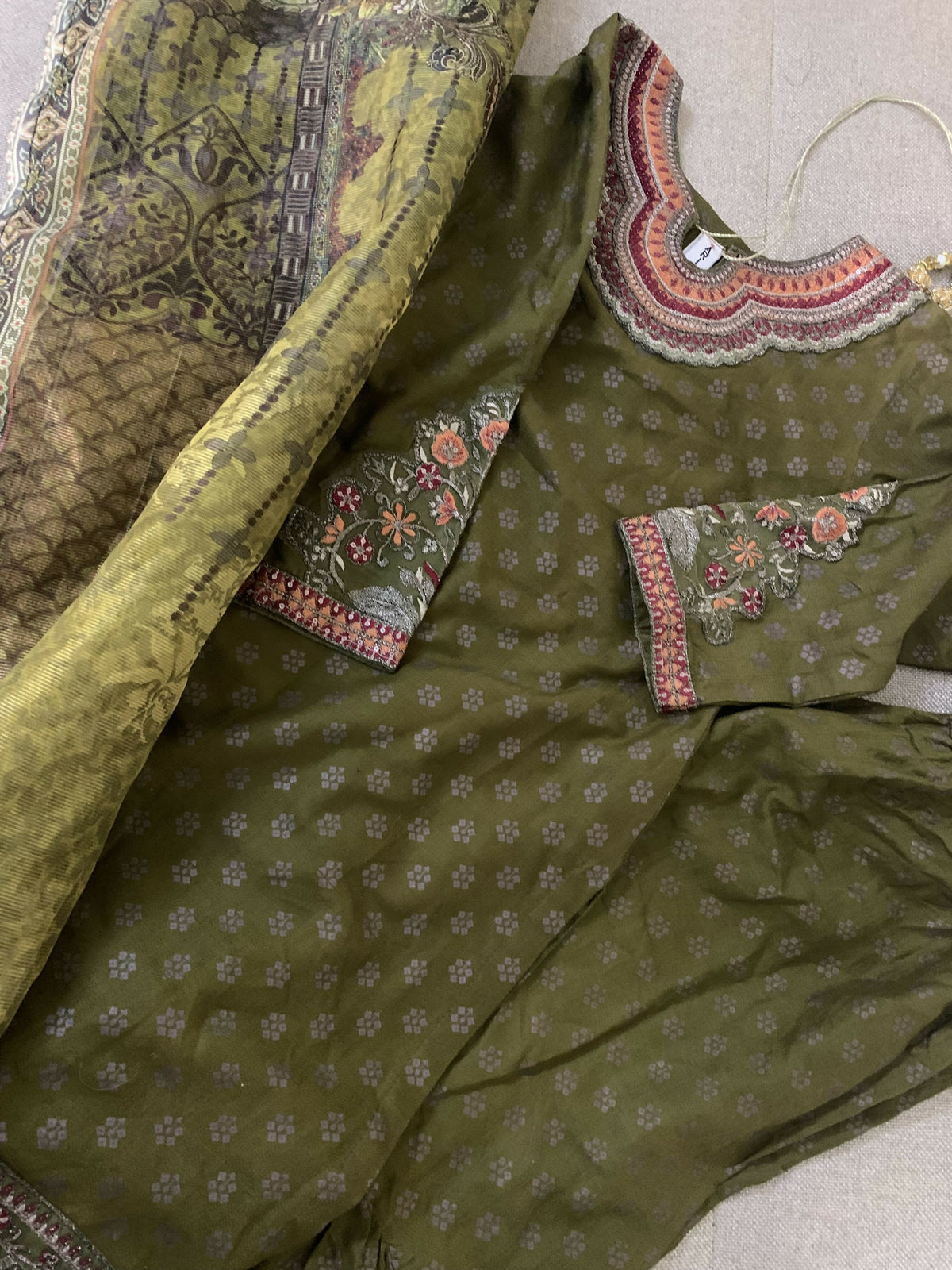 Embroidered 3 PC Dress | Women Locally Made Kurta | Green | Small | Worn Once
