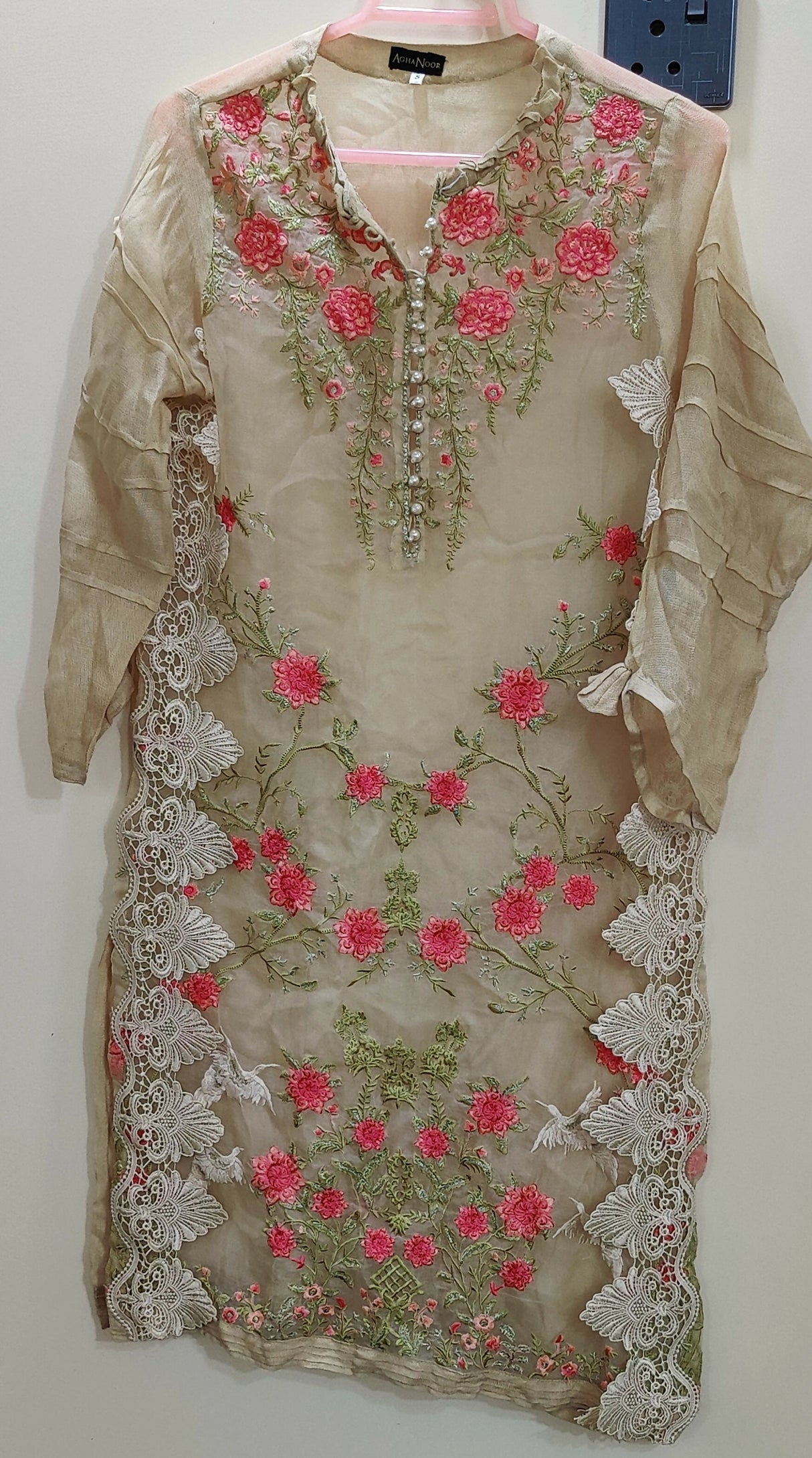 Agha Noor | Women Branded Kurta | Medium | New