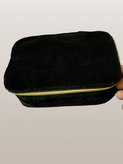 nyF6NOSFqO-removebg-preview (1)