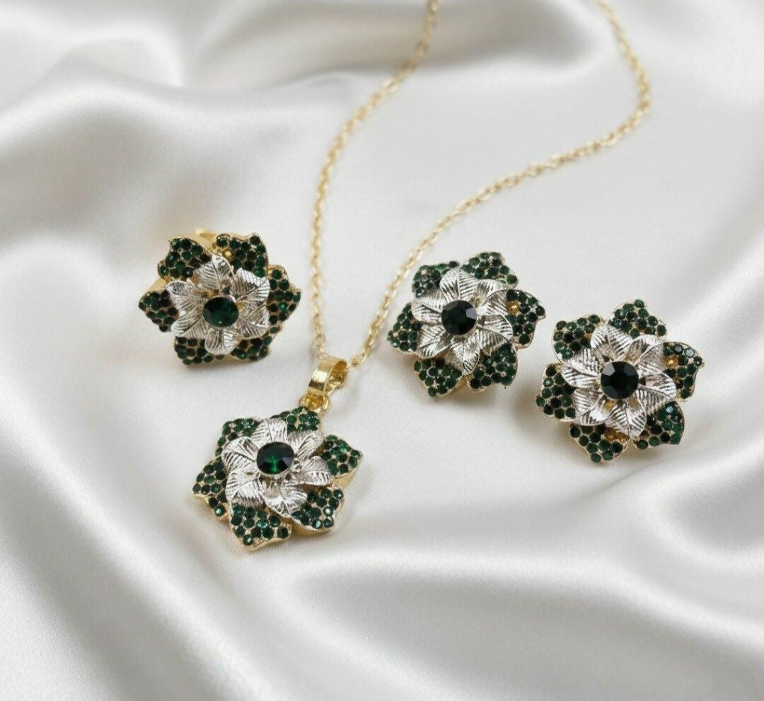 Round Flower Pendant Set-00267 | Women Jewelry | Necklaces & Pendants | Brand New