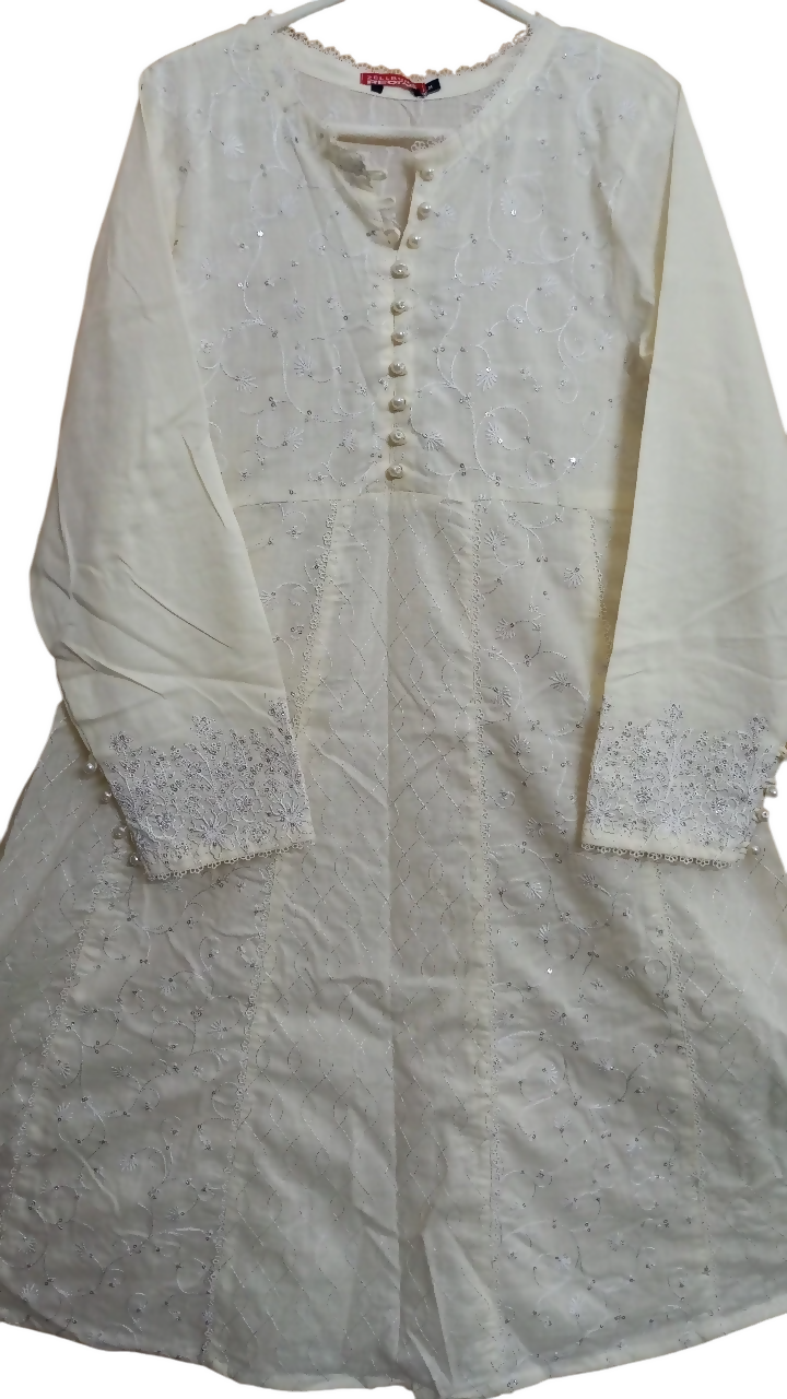 dClEEe69Bt-Photoroom