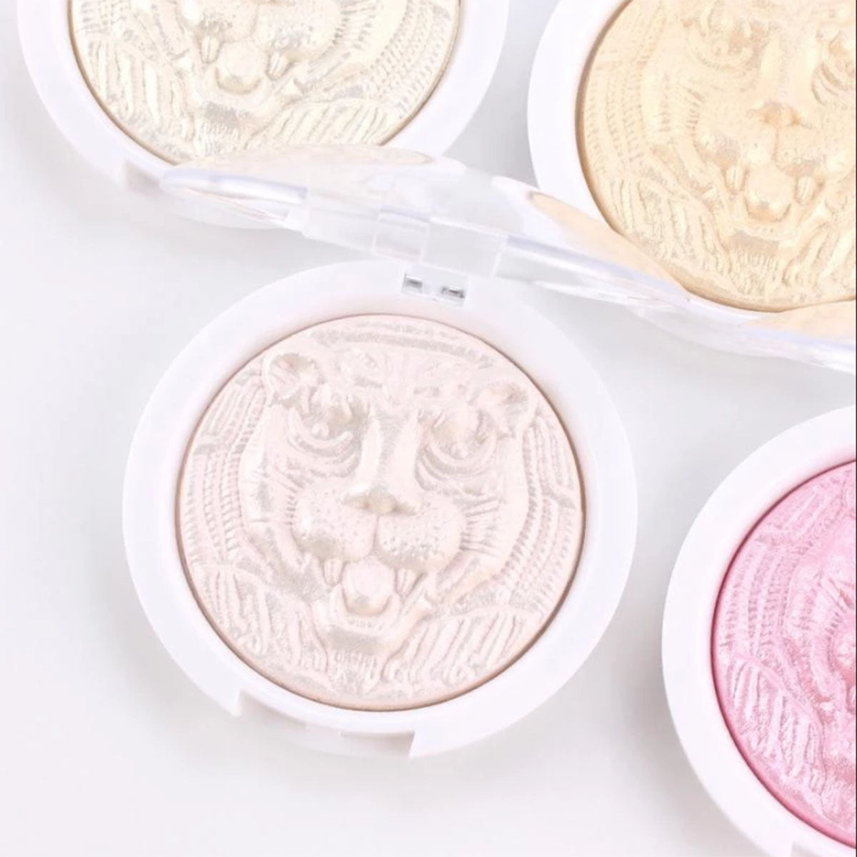 Buy Miss Rose Highlighter Bright Facial Palette 4 colors High Gloss Face Makeup Natural Powder Highlight Facial Contours in Pakistan