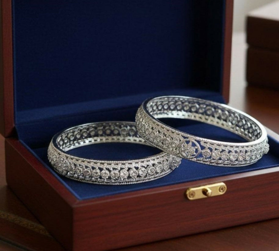 Round Stone Flower Bangle Set-00016 | Women Jewelry | Bangles/Bracelets | Brand New