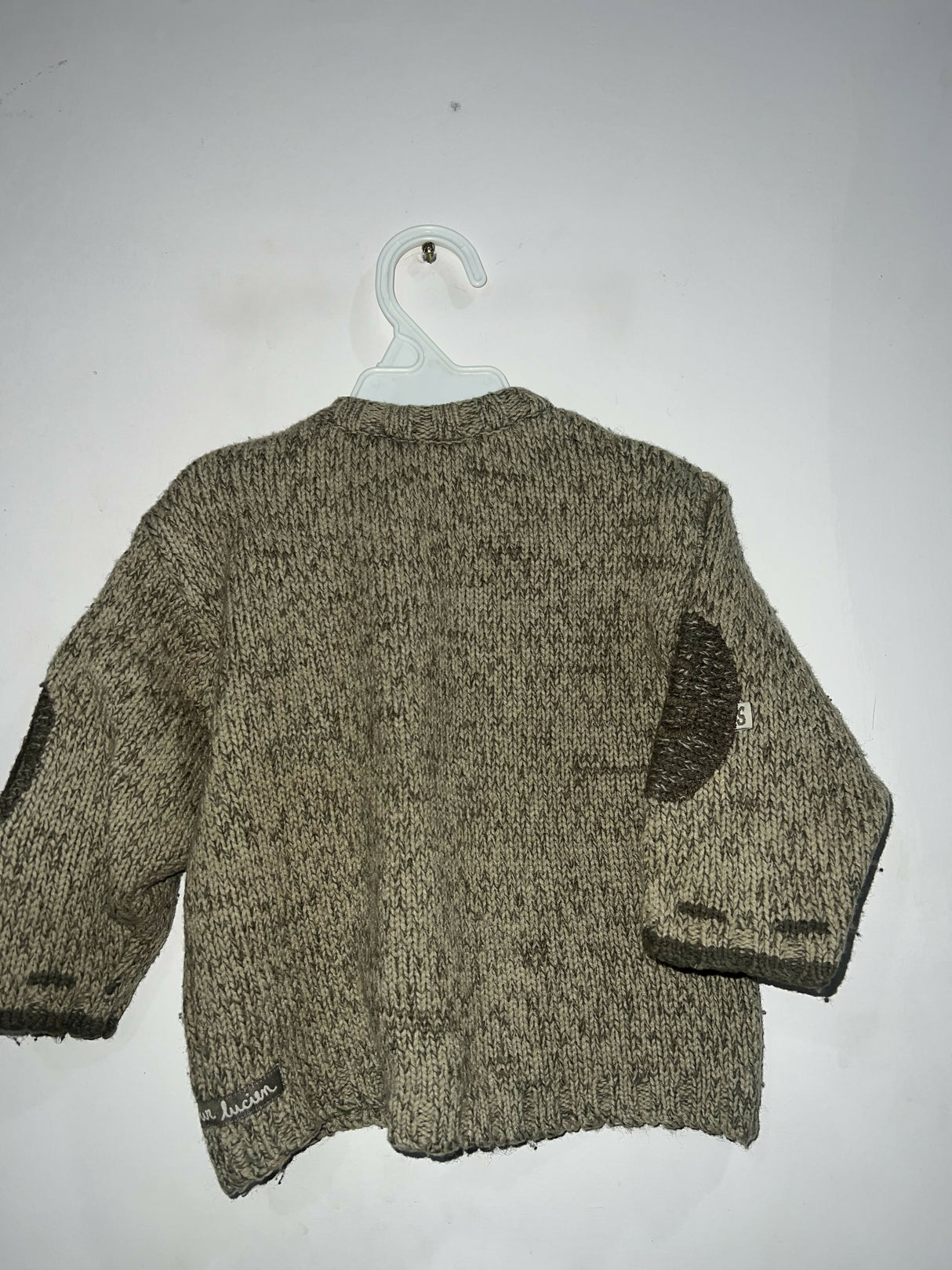 Beutiful Sweater | Kids Sweaters & Jackets | Size : 8 to 18 Months | Worn Once