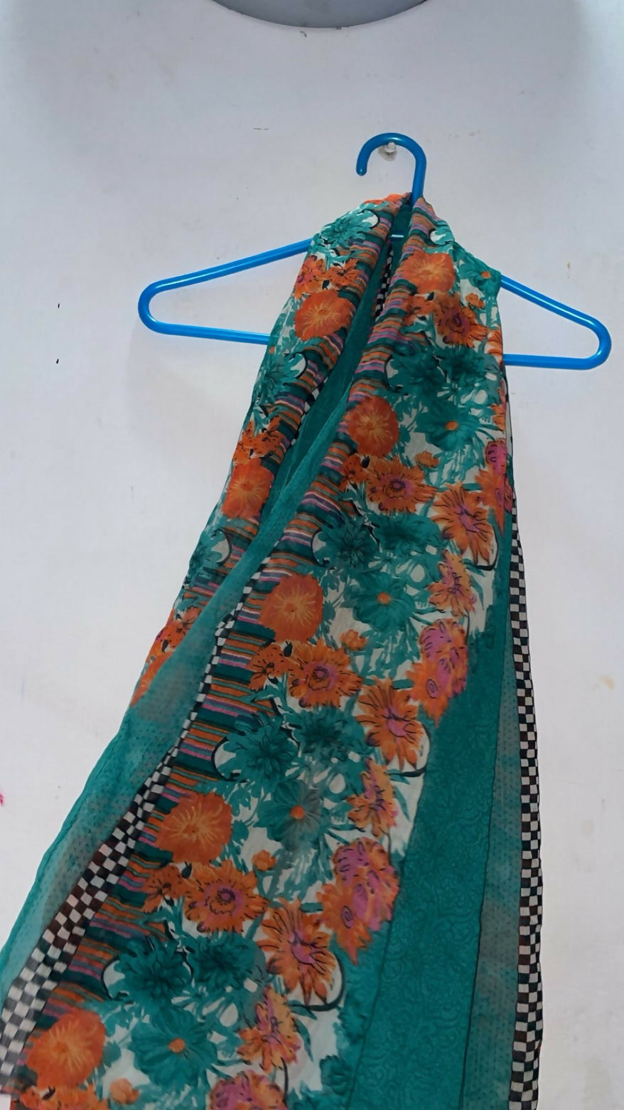 Printed Stylish Scarf | Women Accessories | Hijabs & Scarves | Standard | Preloved