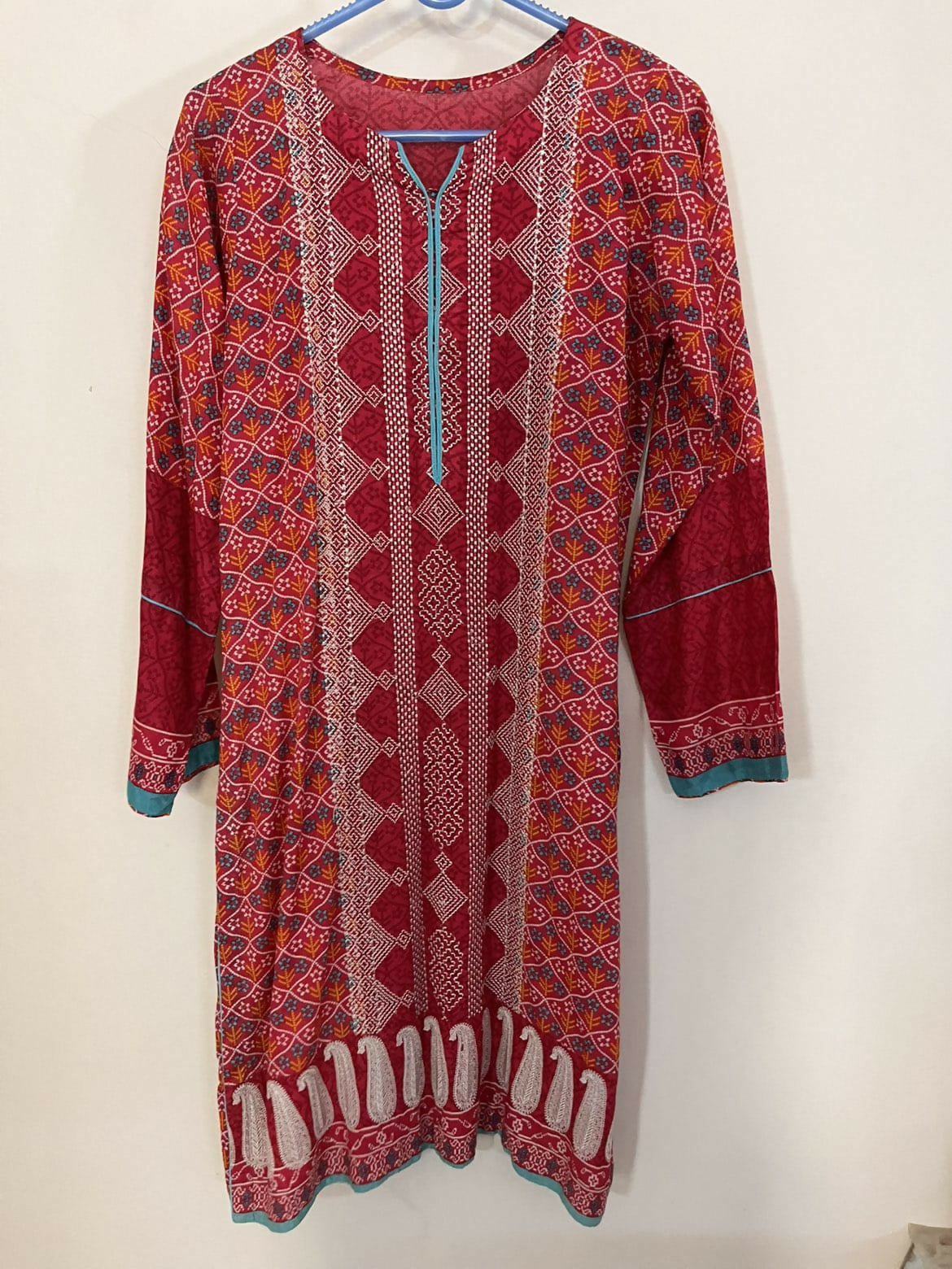 Red Embroidered Shirt | Women Locally Made Kurta | Small | Preloved