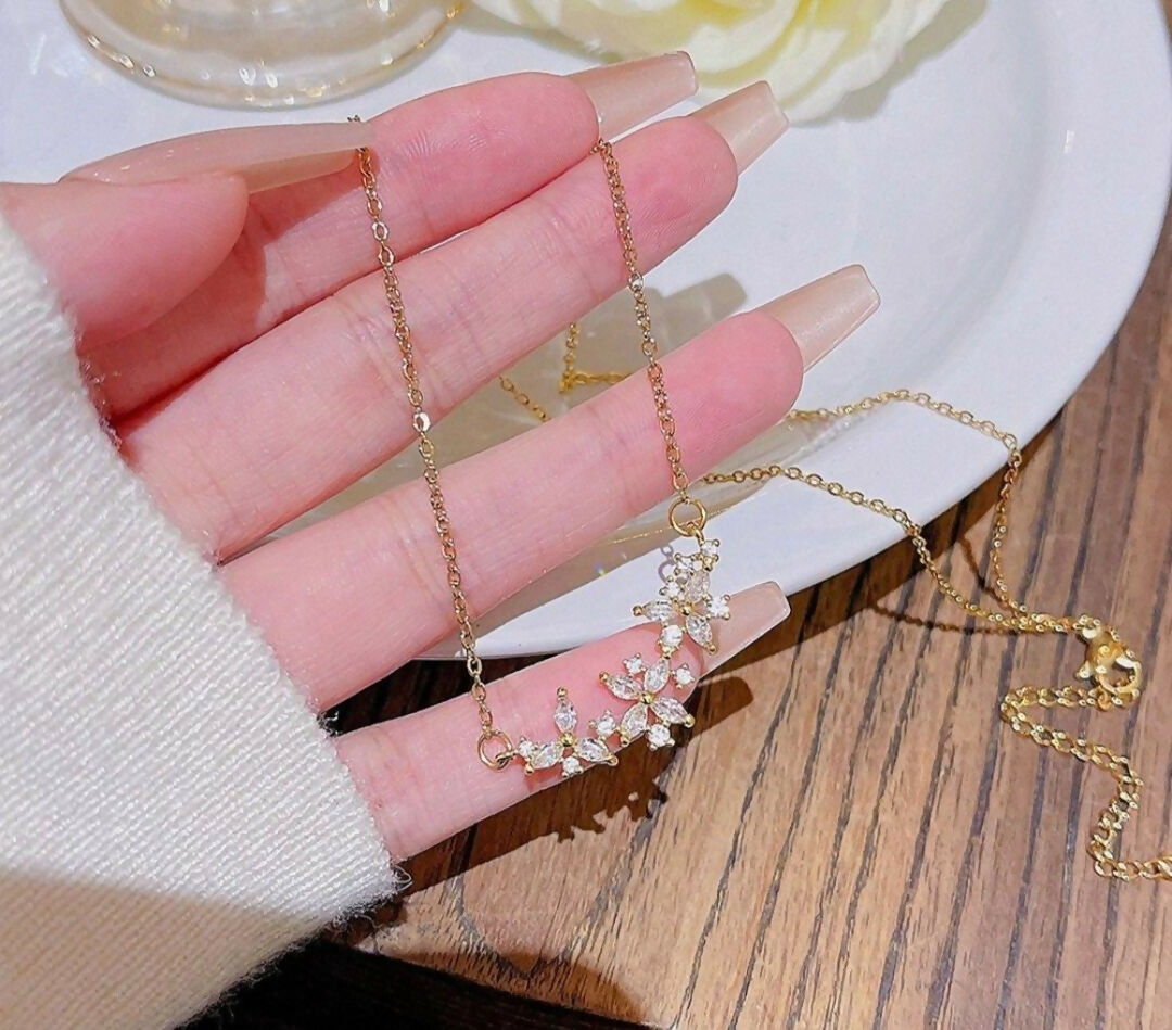 Flower Necklace-290 | Women Jewelry | Necklaces & Pendants | Brand New