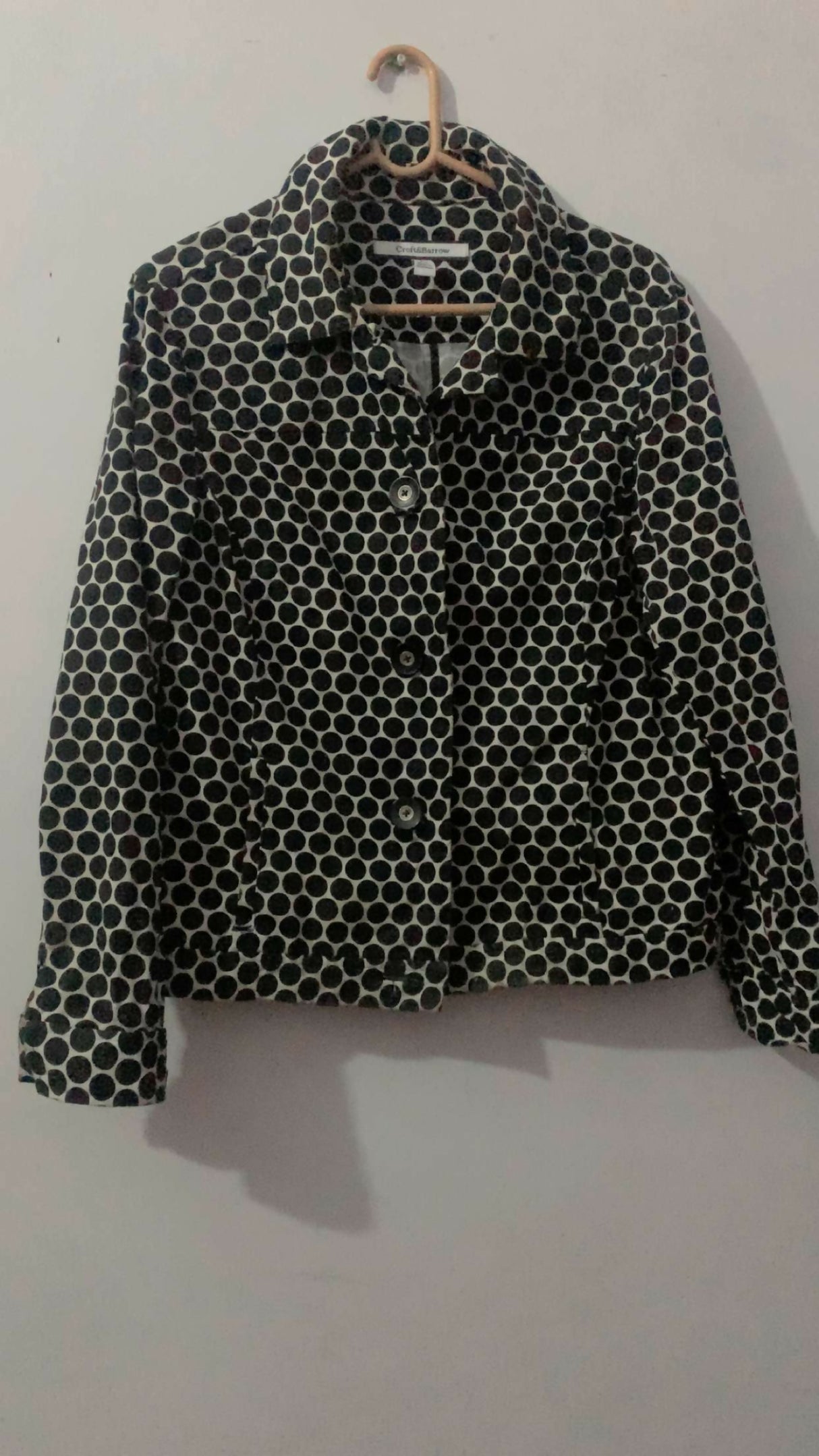 Winter Black & White Coat | Women Sweaters & Jackets | Medium | Preloved