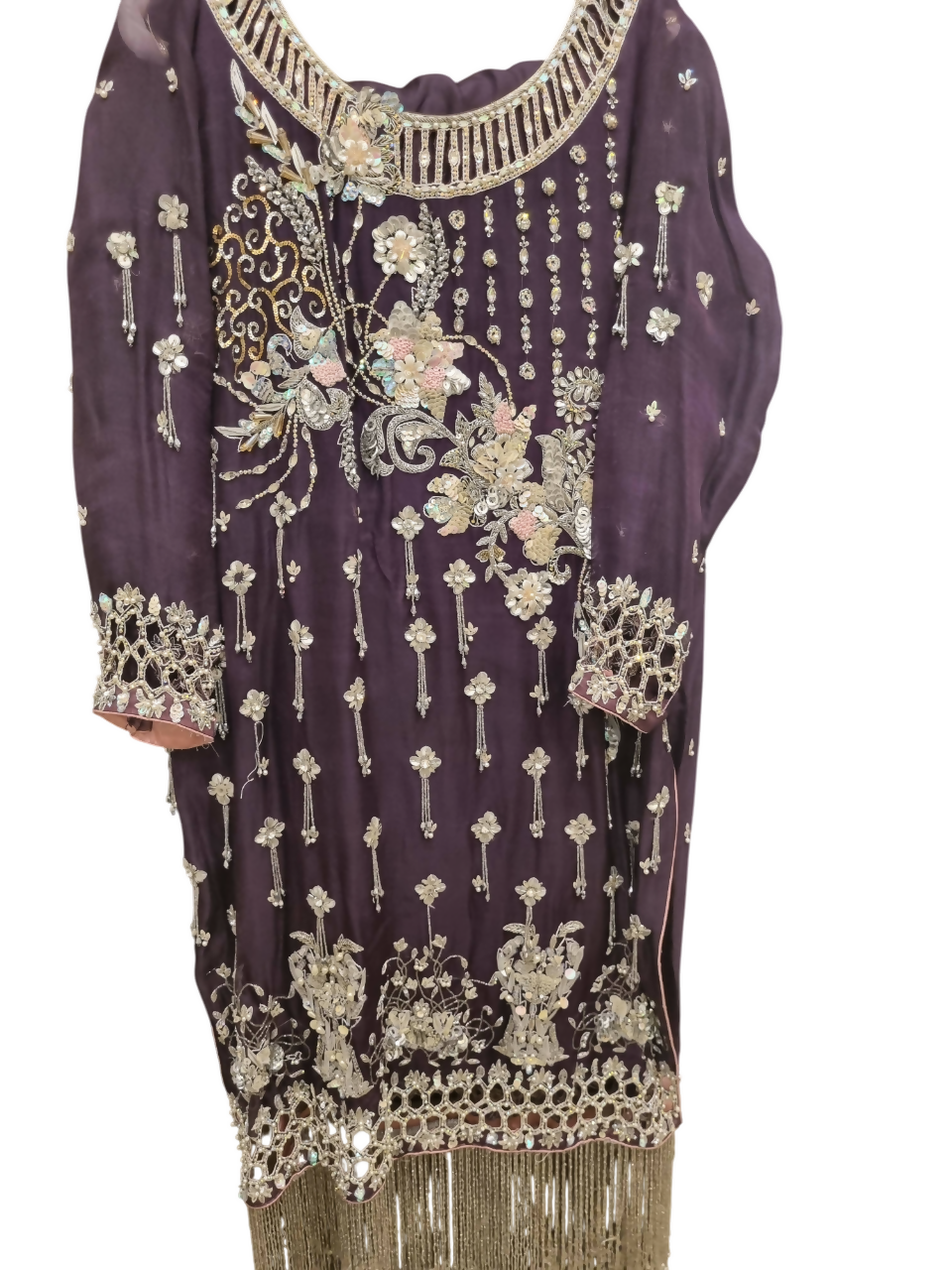 B3YzbsW7nL-Photoroom