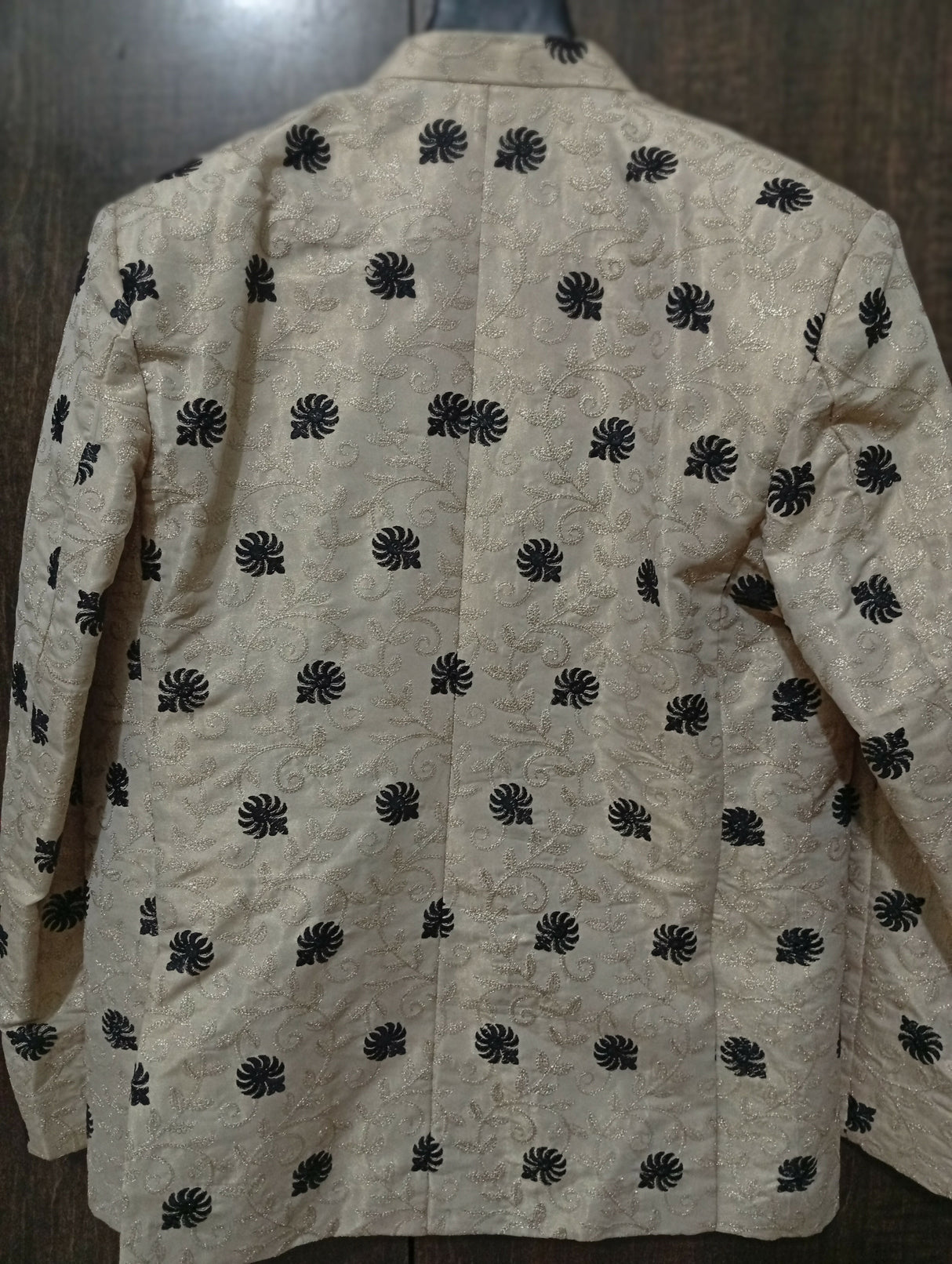 Prince Coat | Men Jackets & Coats | Medium | Worn Once