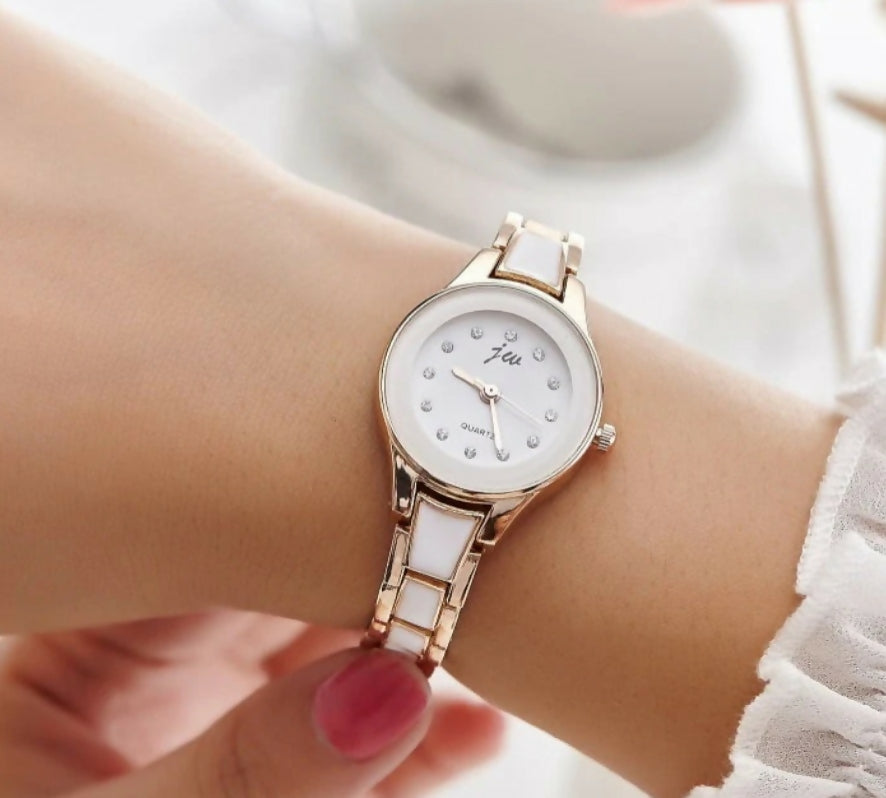 Step Chain Watch-044 | Women Accessories | Watches | Brand New