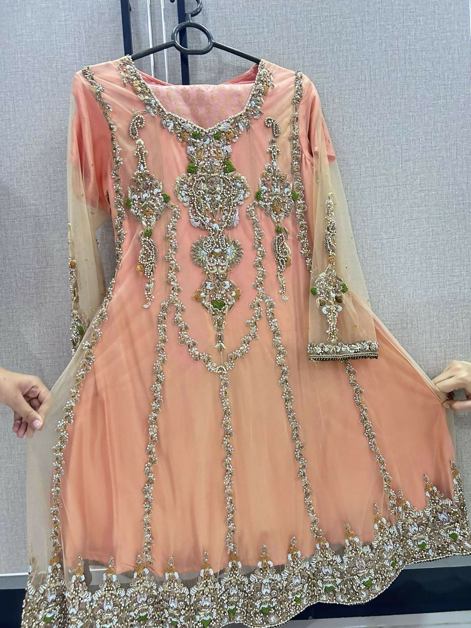 Formal Embroidery Suit | Women Locally Made Formals | Small | Preloved