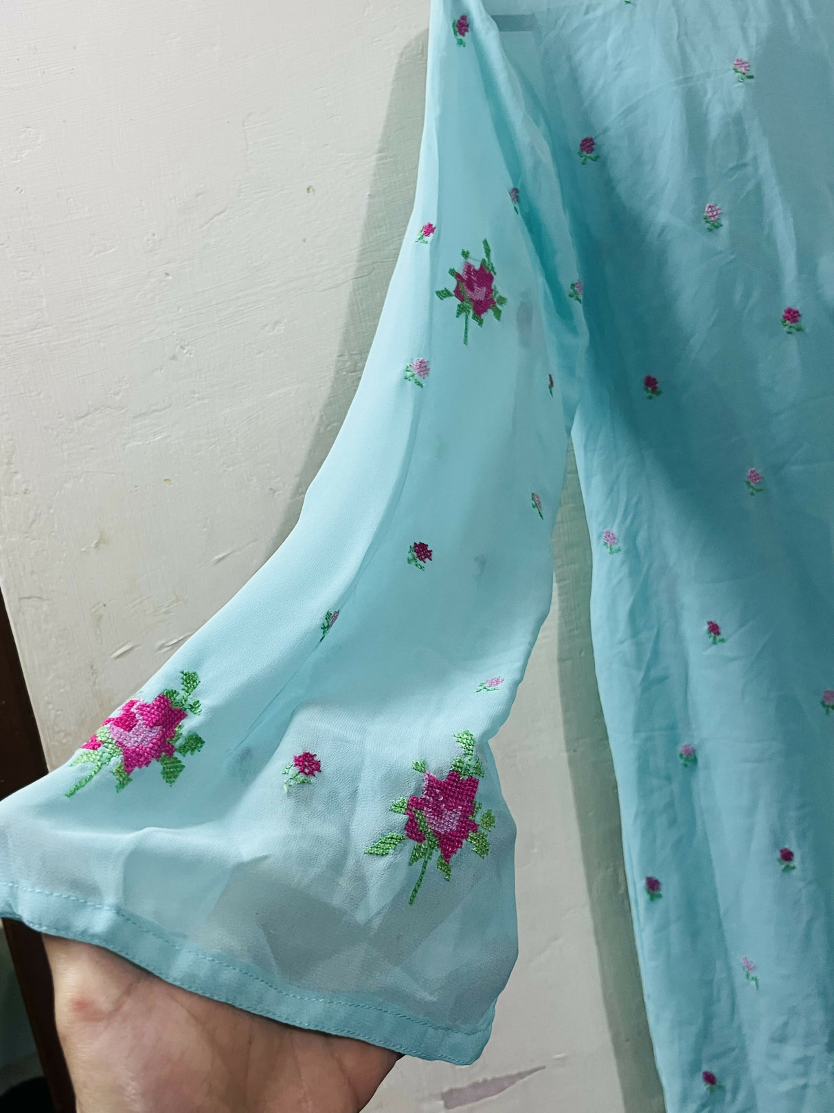 Saleem Fabrics | Women Branded Formals| Blue | Medium | Preloved