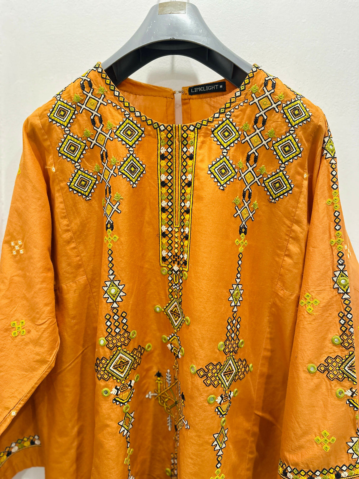 Limelight | Women Branded Kurta | Medium | Worn Once