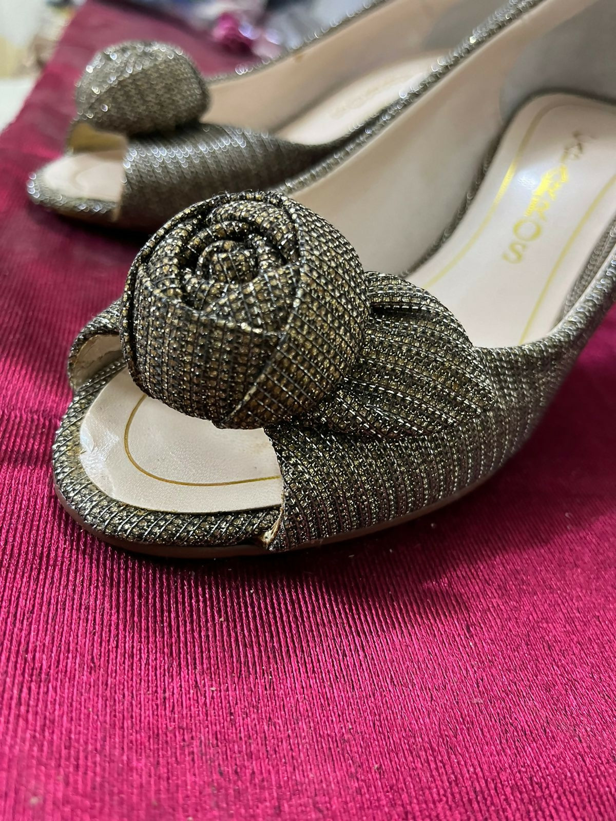 Capparos (USA) | Dull Gold Shiny Heels | Women Shoes | Size: 6.5 | Preloved