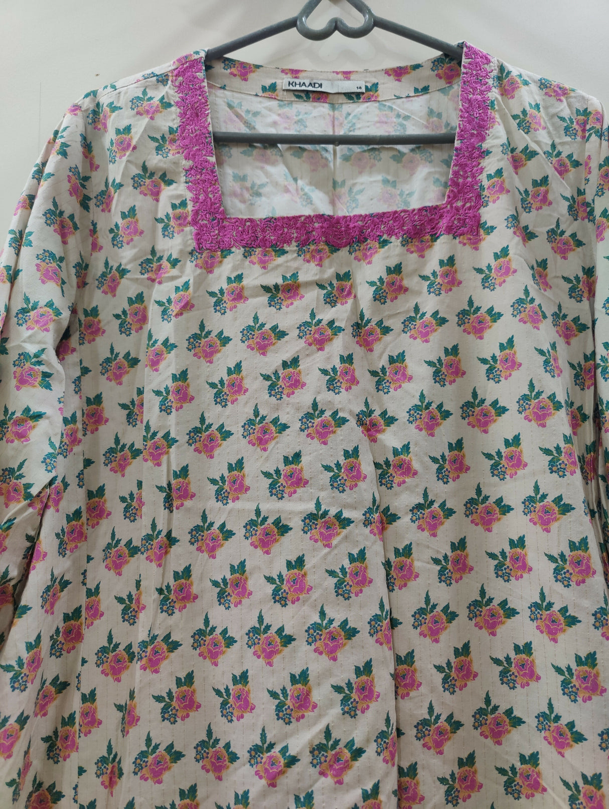 Khaadi | Women Branded Kurta | Medium | Preloved