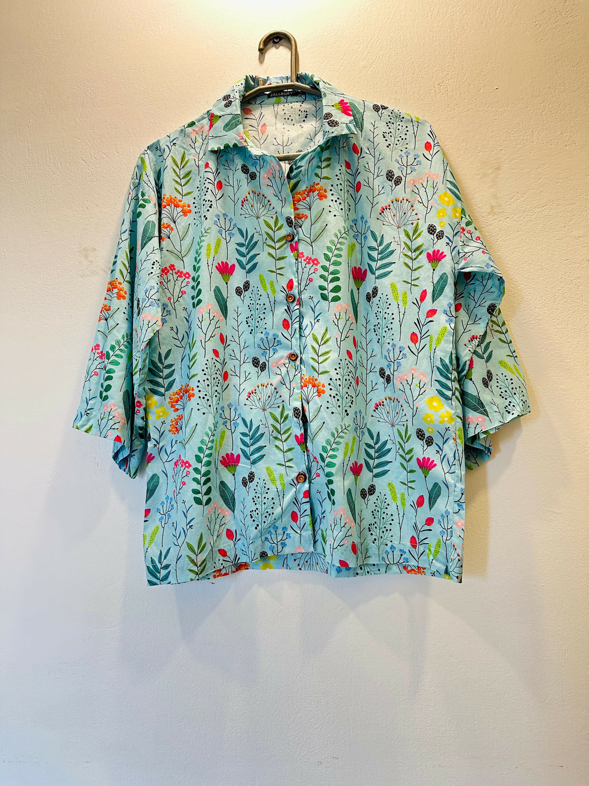 e05142d3-8d00-4e89-b752-288feae26509