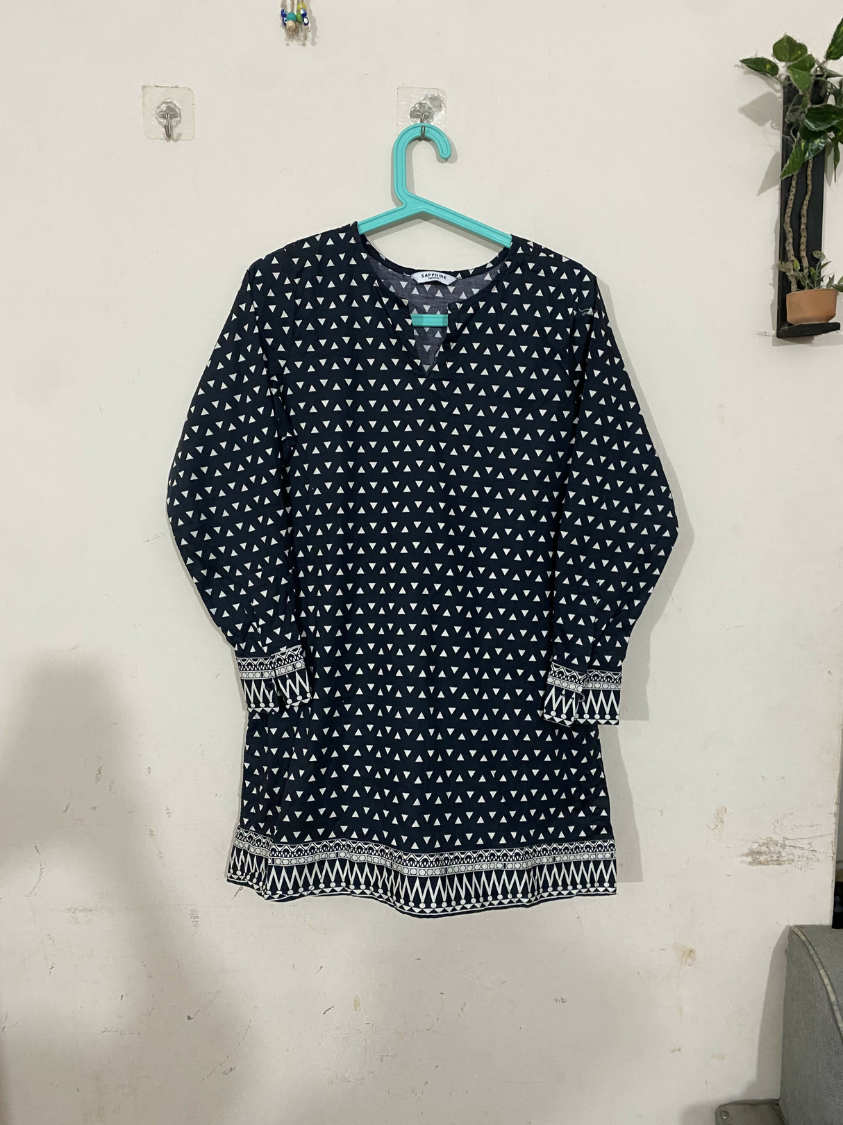 Sapphire 2 Pcs | Women Branded Kurta | Small | Preloved