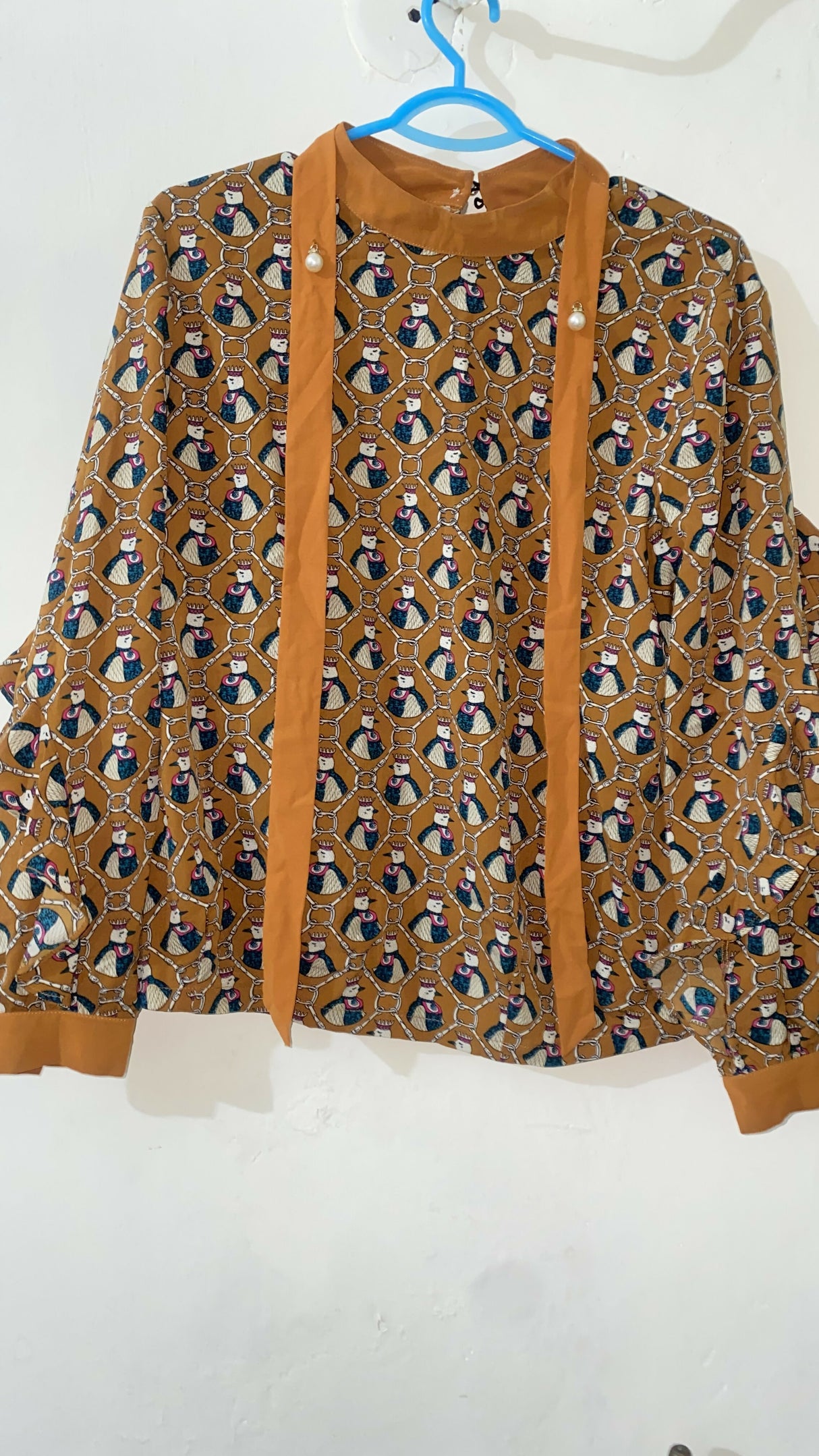 Printed Loose Shirt | Women Tops & Shirts | Medium | Preloved