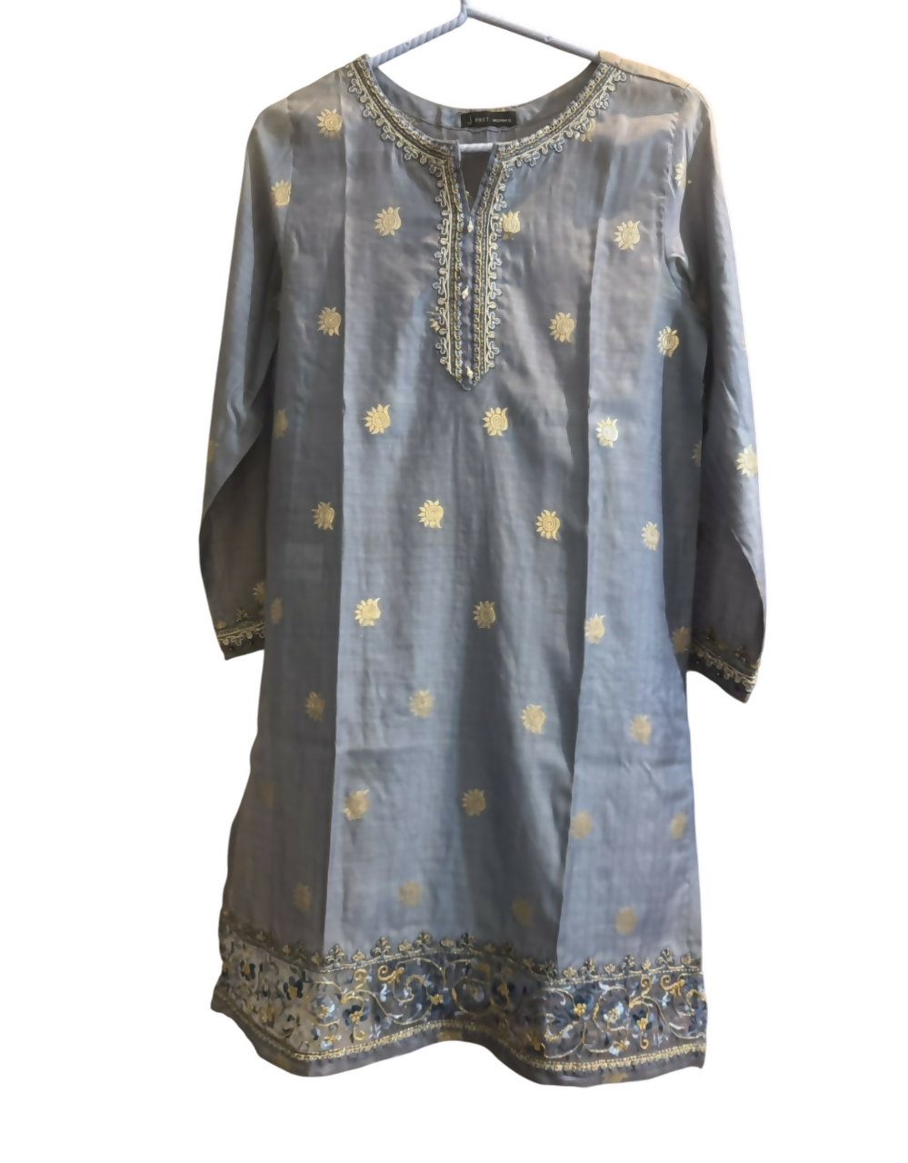 3BoTz24c1G-Photoroom