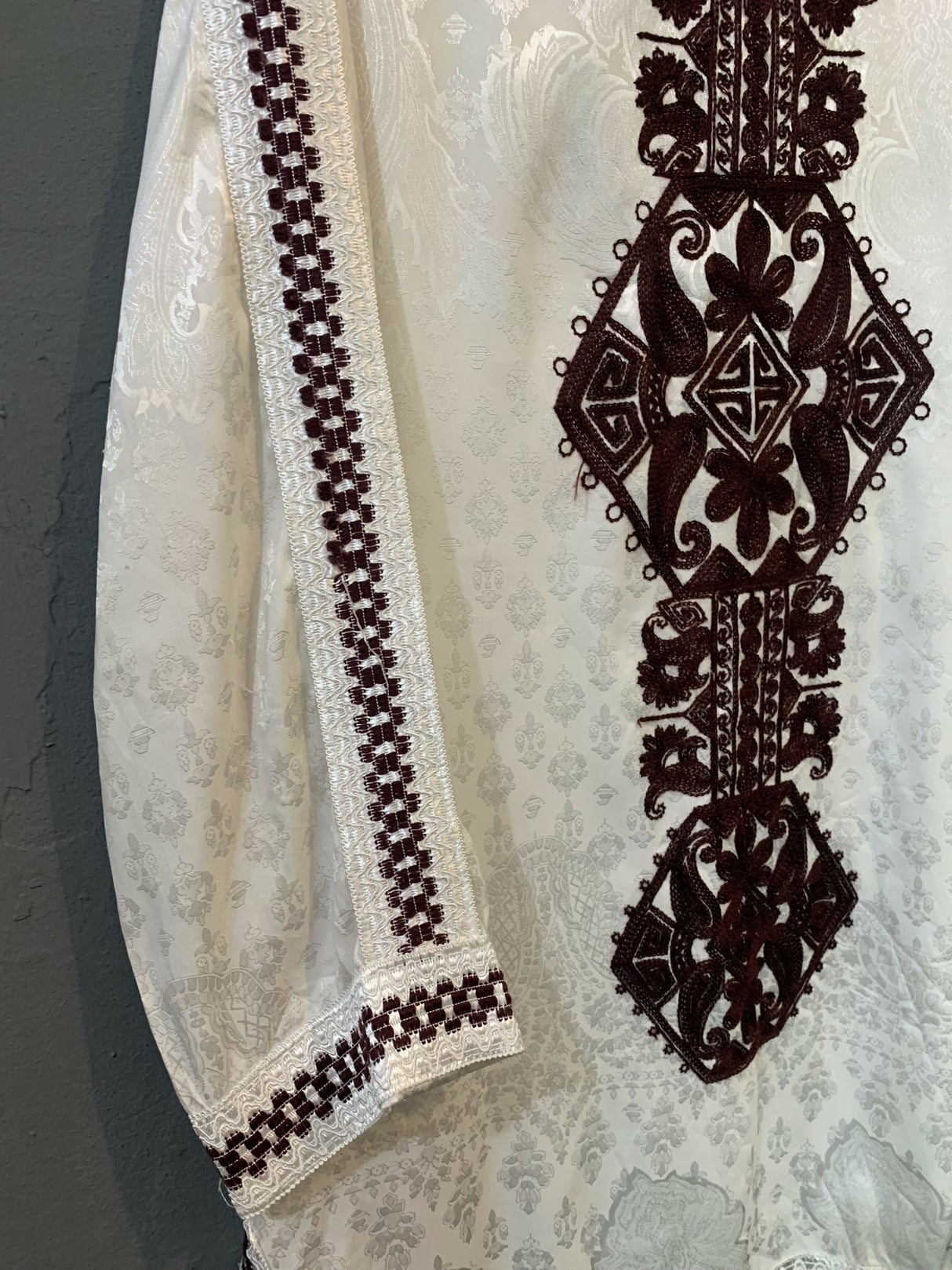 Embroidered Silk White Kurta | Women Locally Made Kurta | Medium | Worn Once