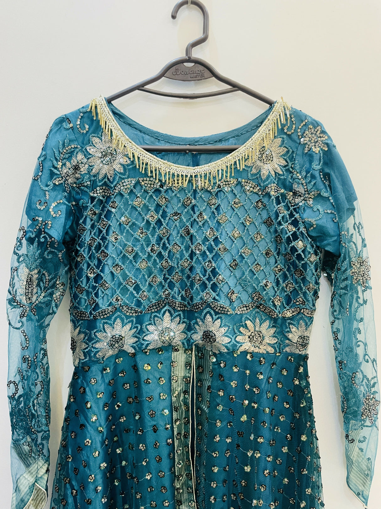 Long Open Frock | Women Frocks & Maxis | Medium | New