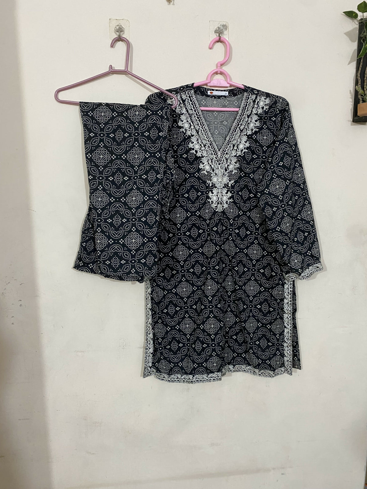 Khaadi | Women Branded Kurta | Black | Large | Worn Once