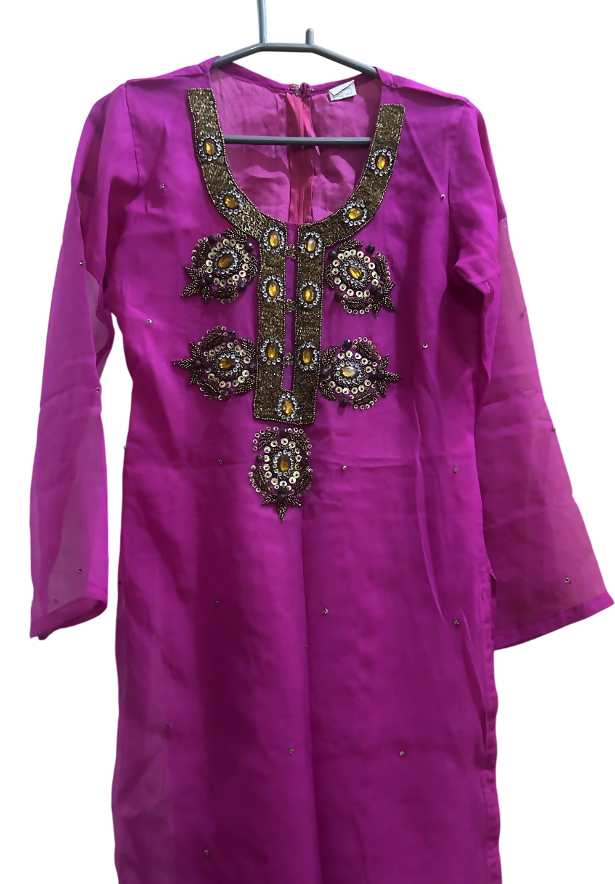 3 Pcs Embroidered Suit | Women Locally Made Kurta | Medium | Preloved