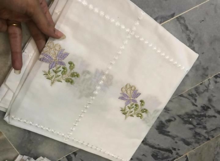 Embroidered lawn Chaddars | Women Clothing | Brand New