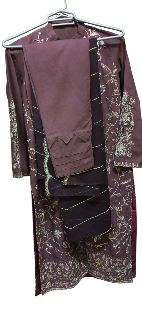 q4kNXAXvUB-Photoroom