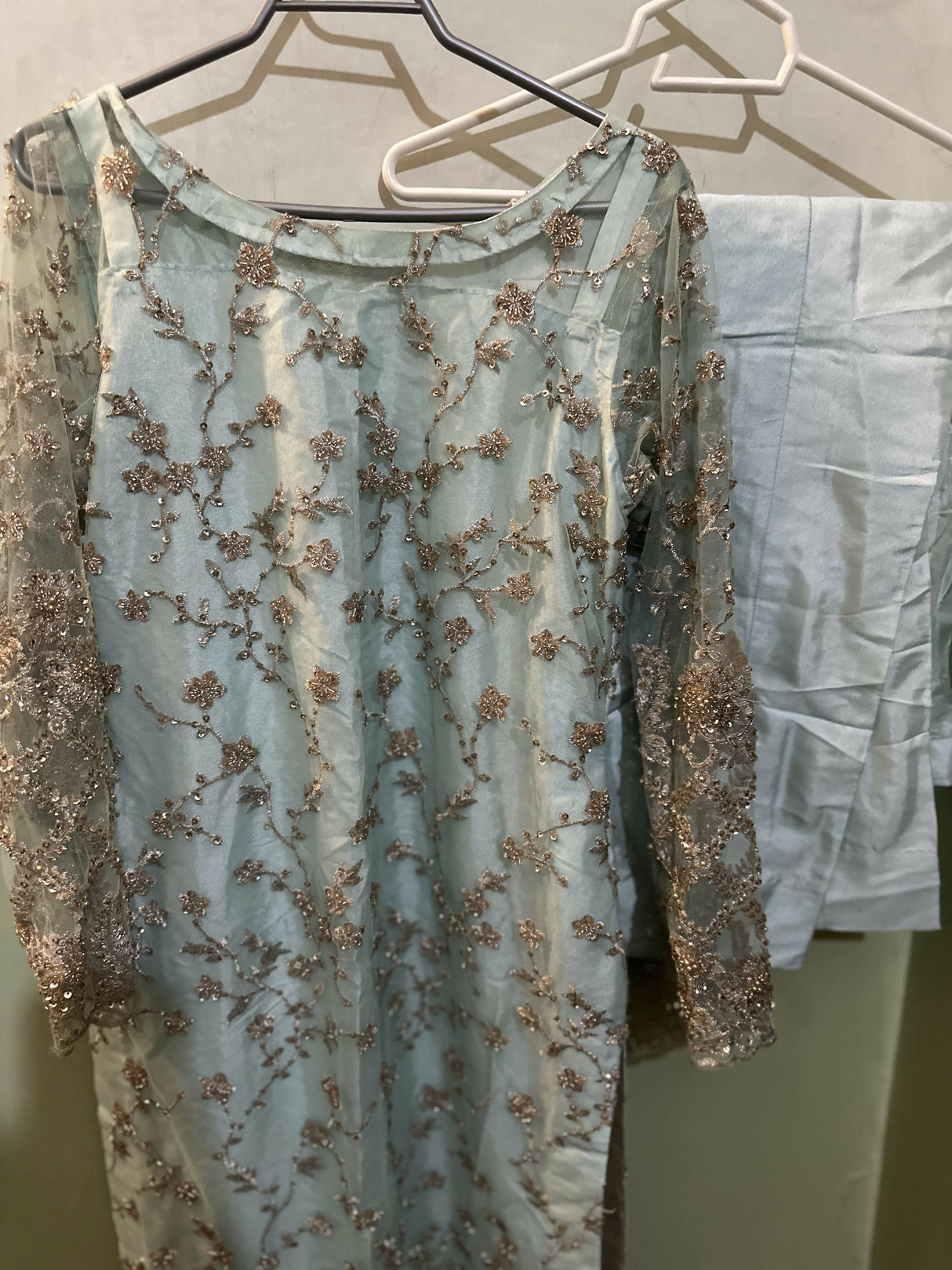 Ferozi 3Pc Formal | Women Locally Made Formals | Medium | Worn Once