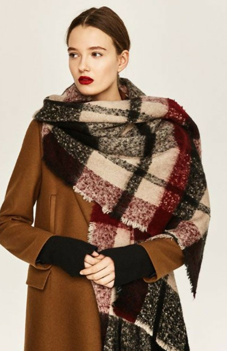 Zara | Women Duppatas & Shawls | Medium | Preloved