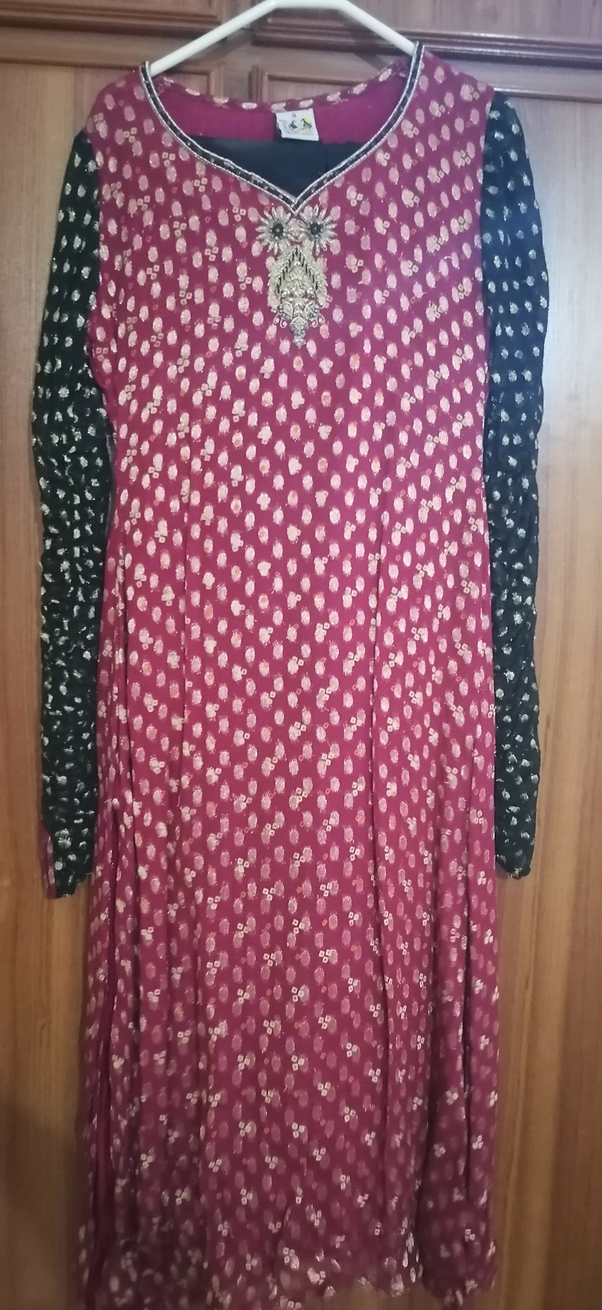 Frock 4 PC suit | Women Frocks & Maxis | Small | Preloved