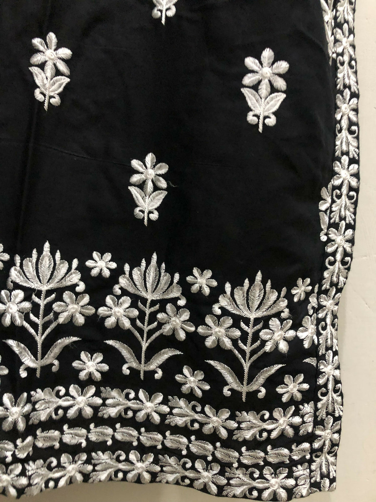Beautiful Embroidered Kurta | Women Locally Made Kurta | Small | Worn Once