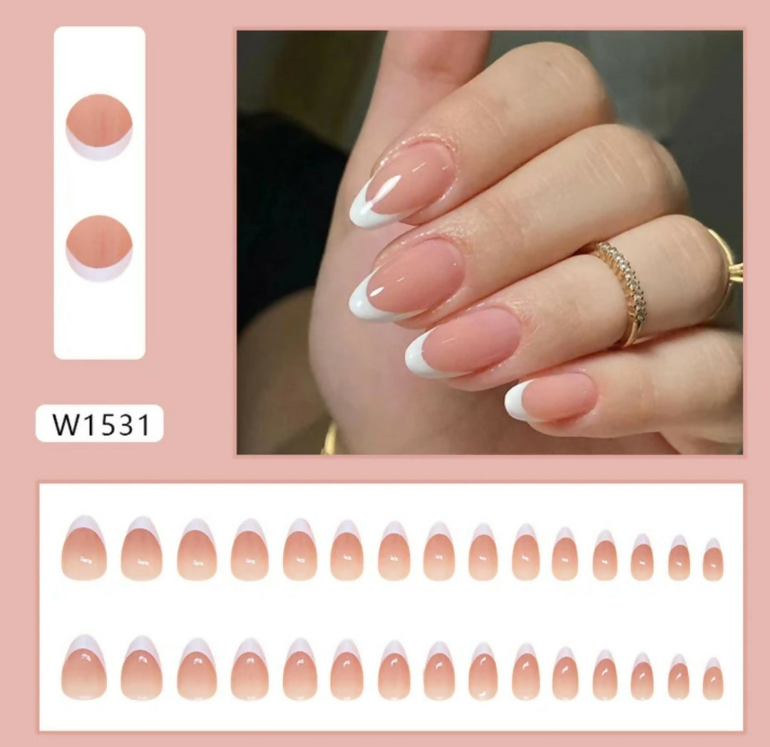 Press on nails set- N270 | Women Accessories | Nails | Brand New