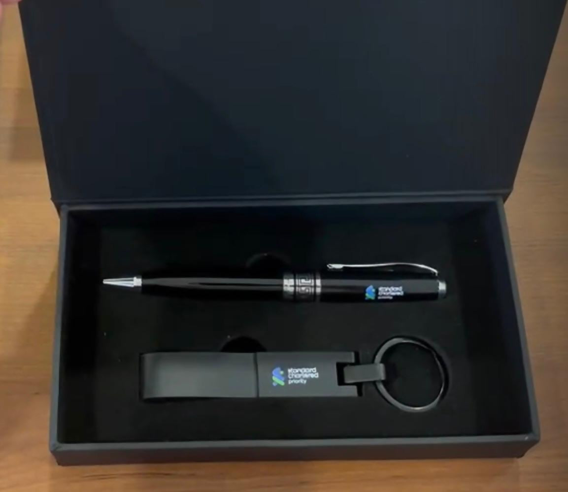 Executive Pen & Keychain Corporate Gift Set | Corporate Gifts | Brand New