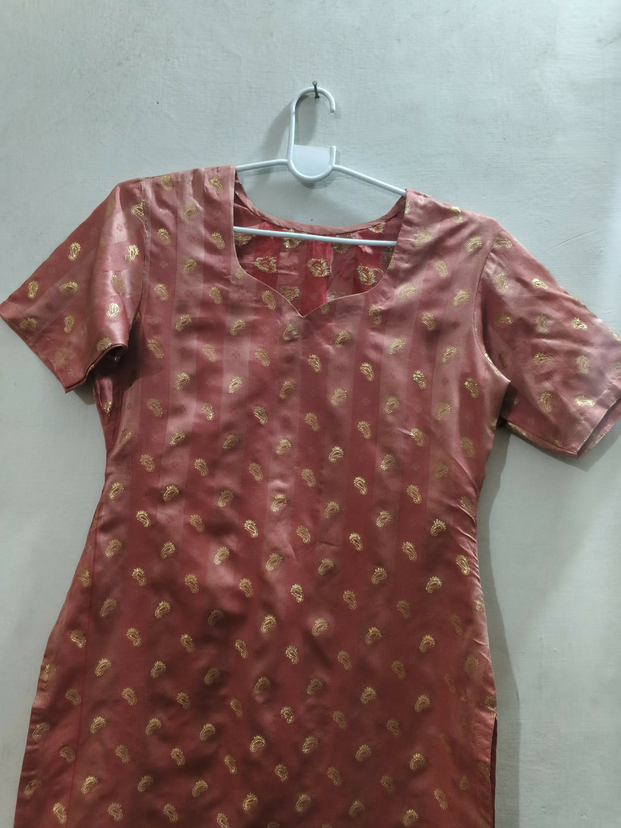 Tea Pink Banarsi Suit | Women Locally Made Kurta | Medium | Worn Once