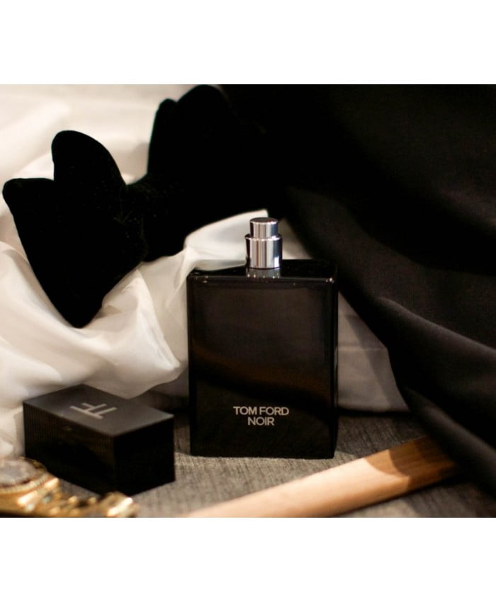 Buy Tom Ford Noir EDP for Men - 100ml in Pakistan
