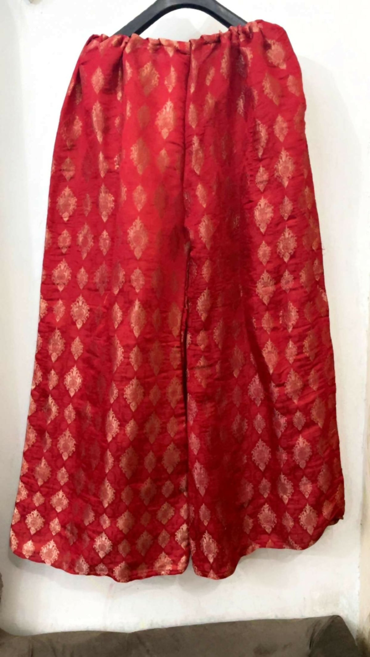 Banarsi Flapper | Women Bottoms & Pants | Red | Large | Preloved