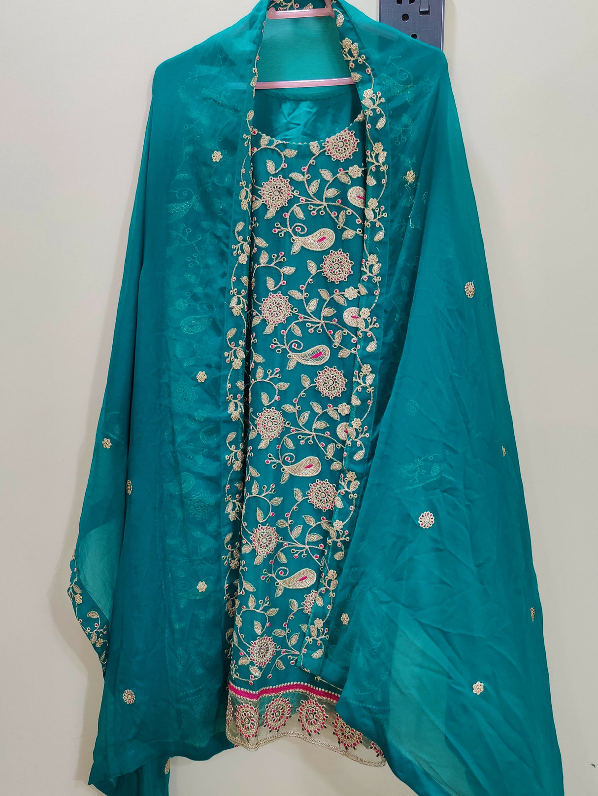 Green 3Pcs | Women Locally Made Formals | Large | Worn Once